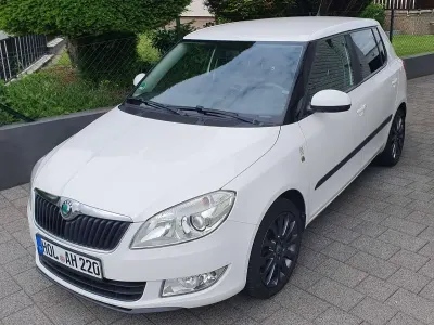 Gebraucht Skoda Fabia Family 86 PS (63 kW) 2012 Weiß Limousine
