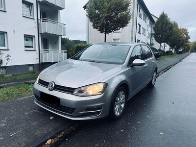 gebraucht VW Golf VII 1.6 TDI *NAVI*SHZ*TÜV