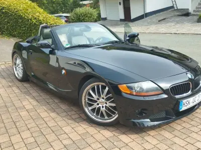 Gebraucht BMW Z4 Sport Line 192 PS (141 kW) 2004 Schwarz Cabrio