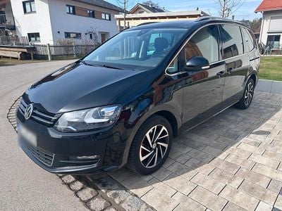 Gebraucht VW Sharan 220 PS (161 kW) 2018 Schwarz Van / Kleinbus