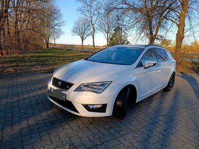 Gebraucht Seat Leon ST FR 150 PS (110 kW) 2015 Weiß Kombi