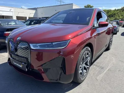 Gebraucht BMW iX Sport Line 384 kW (523 PS) 2022 Aventurinrot iii metallic SUV