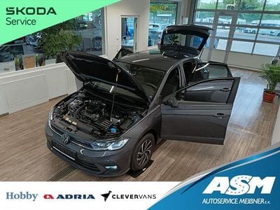 Neu VW Polo R 95 PS (69 kW) 2025 Grau Kleinwagen