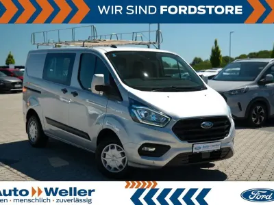 Begagnad Ford Transit Custom Trend 131 HK (96 kW) 2020 Silver Minibuss