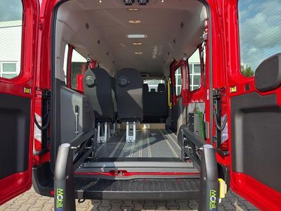 Neu Ford Transit 105 PS (77 kW) 2025 Rot Kombi