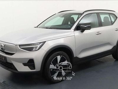 Gebraucht Volvo XC40 Core 175 kW (238 PS) 2024 Silver dawn SUV