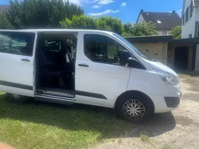 Gebraucht Ford Tourneo Trend 101 PS (74 kW) 2016 Weiß Van / Kleinbus