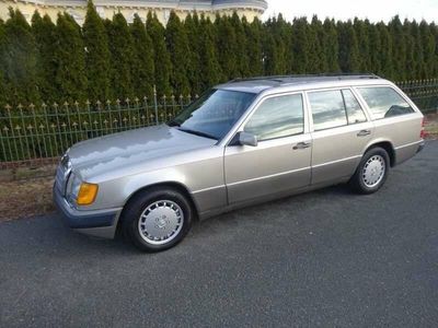 gebraucht Mercedes E300 TE 4-Matic