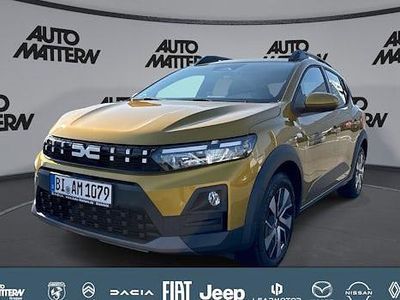 Gebraucht Dacia Sandero Expression 110 PS (80 kW) 2026 Gelb Limousine