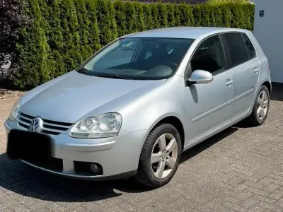 Gebraucht VW Golf V United 80 PS (58 kW) 2008 Silber Kleinwagen