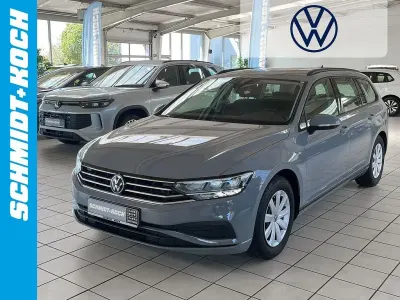 Usata VW Passat Conceptline 150 CV (110 kW) 2023 Grigio Station wagon
