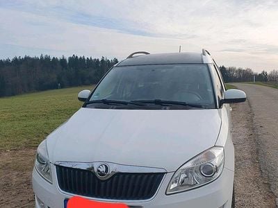 Gebraucht Skoda Roomster 2014 Weiß Van / Kleinbus