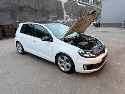 Gebraucht VW Golf VI GTI 210 PS (154 kW) 2011 Weiß Kleinwagen