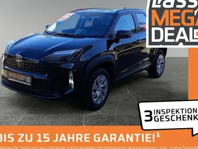 Gebraucht Toyota Yaris Cross Comfort 116 PS (85 kW) 2025 Schwarz SUV