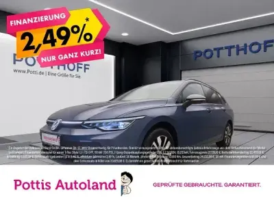 Gebraucht VW Golf VIII Goal 150 PS (110 kW) 2025 Blau Kombi