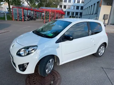 Gebraucht Renault Twingo 75 PS (55 kW) 2010 Weiß Kleinwagen