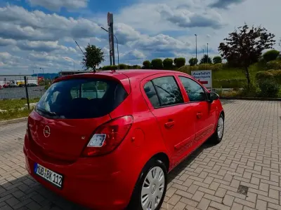 Gebraucht Opel Corsa 80 PS (58 kW) 2007 Rot Kleinwagen