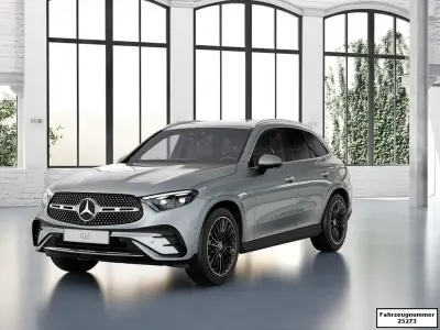 Gebraucht Mercedes GLC220 AMG line 197 PS (144 kW) 2023 Silber SUV