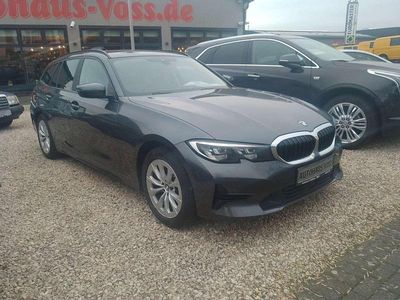 Gebraucht BMW 320e Advantage 190 PS (139 kW) 2022 Mineralgrau Kombi