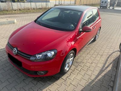 Gebraucht VW Golf VII Move 105 PS (77 kW) 2012 Rot Limousine