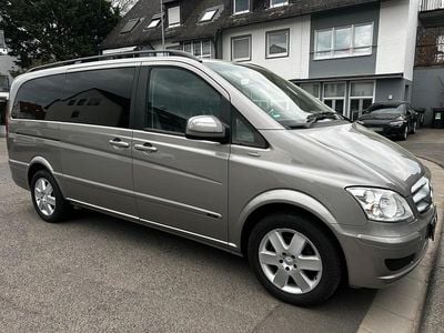 Usata Mercedes Viano 163 CV (119 kW) 2011 Grigio Monovolume