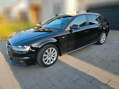 Gebraucht Audi A4 Sport 177 PS (130 kW) 2012 Schwarz Kombi
