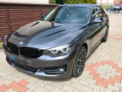 Gebraucht BMW 320 190 PS (139 kW) 2019 Grau Limousine