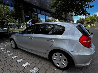 Gebraucht BMW 116 122 PS (89 kW) 2007 Silber Kleinwagen