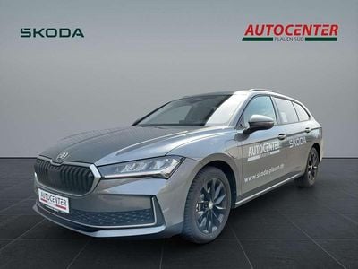 Gebraucht Skoda Superb Selection 150 PS (110 kW) 2025 Graphitegrau metallic Kombi