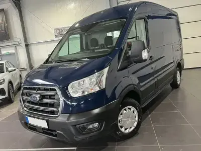 Używany Ford Transit 105 KM (77 kW) 2022 Niebieski Minivan