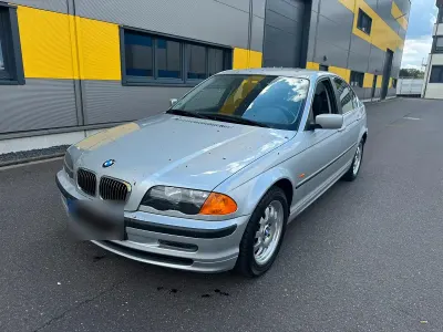 Gebraucht BMW 320 170 PS (125 kW) 2002 Grau Limousine