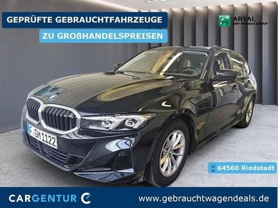 Gebraucht BMW 320 Sport Line 190 PS (139 kW) 2024 Black sapphire Kombi