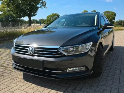 Gebraucht VW Passat 150 PS (110 kW) 2018 Grau Kombi