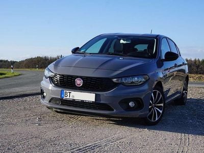 Gebraucht Fiat Tipo S 120 PS (88 kW) 2019 Grau Limousine