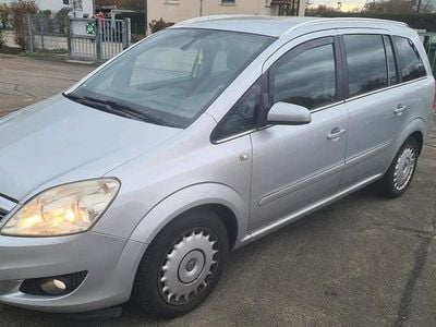 Gebraucht Opel Zafira 115 PS (84 kW) 2009 Silber Van / Kleinbus
