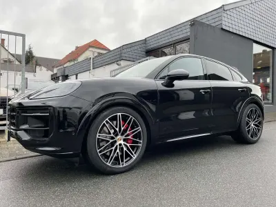 Usata Porsche Cayenne GTS 500 CV (367 kW) 2026 Nero SUV