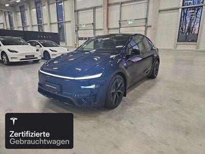 Marine blue Neu 2025 Tesla Model Y Performance SUV | 65.000 €