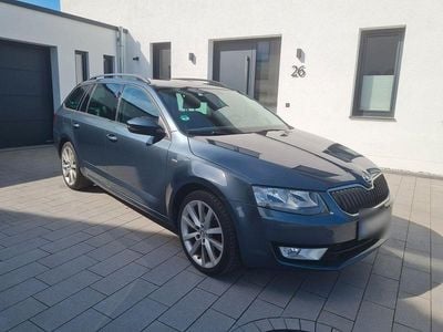 Second-hand Skoda Octavia Joy 150 CP (110 kW) 2016 Gri Hatchback