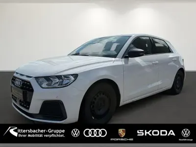 Gebraucht Audi A1 Sportback Advanced 110 PS (80 kW) 2022 Weiß Kleinwagen