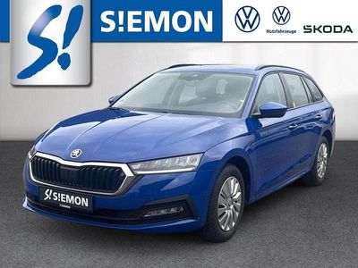 Gebraucht Skoda Octavia Ambition 116 PS (85 kW) 2022 Blau Kombi