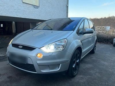 Gebraucht Ford S-MAX Titanium 175 PS (128 kW) 2008 Grau Van / Kleinbus