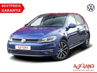 Gebraucht VW Golf VII Comfortline 150 PS (110 kW) 2017 Blau Limousine