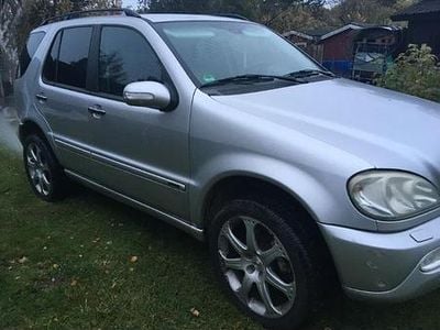 Second-hand Mercedes ML400 250 CP (183 kW) 2003 Argintiu SUV