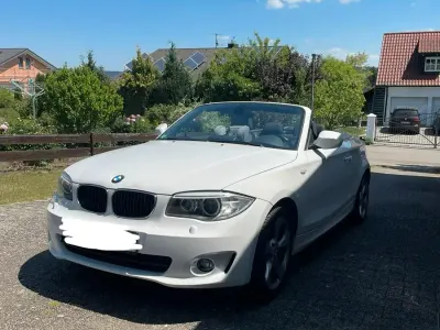 Gebraucht BMW 118 Cabriolet 143 PS (105 kW) 2011 Weiß Cabrio
