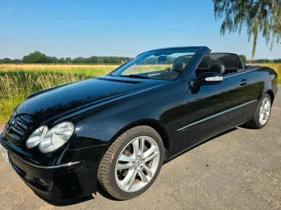 Gebraucht Mercedes CLK200 Avantgarde 163 PS (119 kW) 2006 Schwarz Cabrio