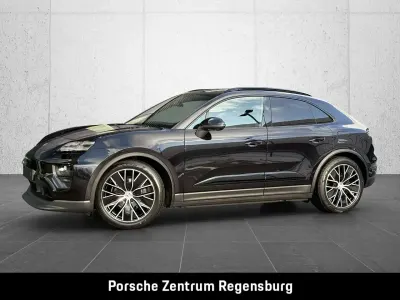Używany Porsche Macan 300 kW (408 KM) 2025 Czarny SUV