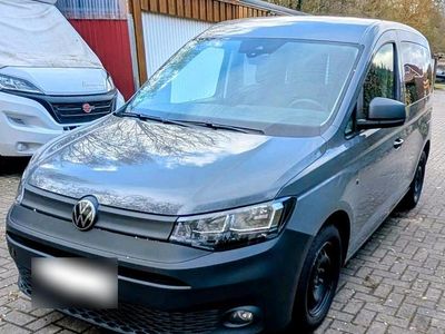 Gebraucht VW Caddy 102 PS (75 kW) 2022 Grau Van / Kleinbus