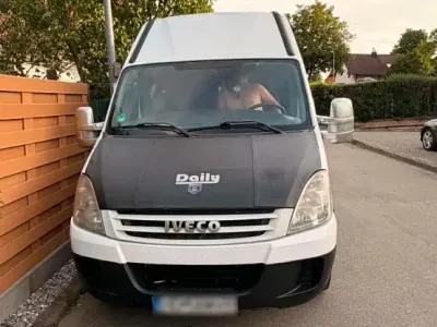 Gebraucht Iveco Daily 105 PS (77 kW) 2009 Weiß Van / Kleinbus