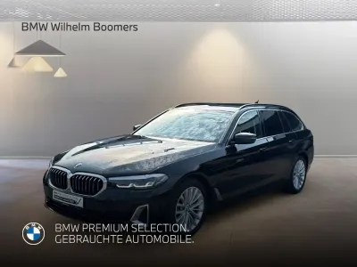 Gebraucht BMW 520 Luxury Line 190 PS (139 kW) 2023 Schwarz Limousine