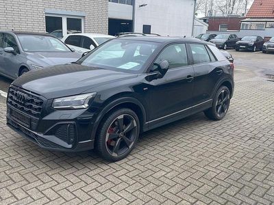 Gebraucht Audi Q2 S-Line 150 PS (110 kW) 2022 Grau SUV